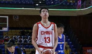 U18男篮亚洲杯东亚区预选赛-张懿赵杰11分3助 中国不敌日本