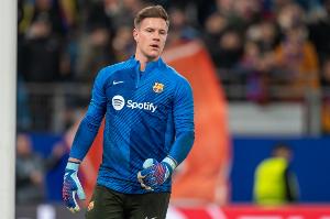 世体：巴萨与阿贾克斯就特狮转会谈判进展顺利，接近达成口头协议